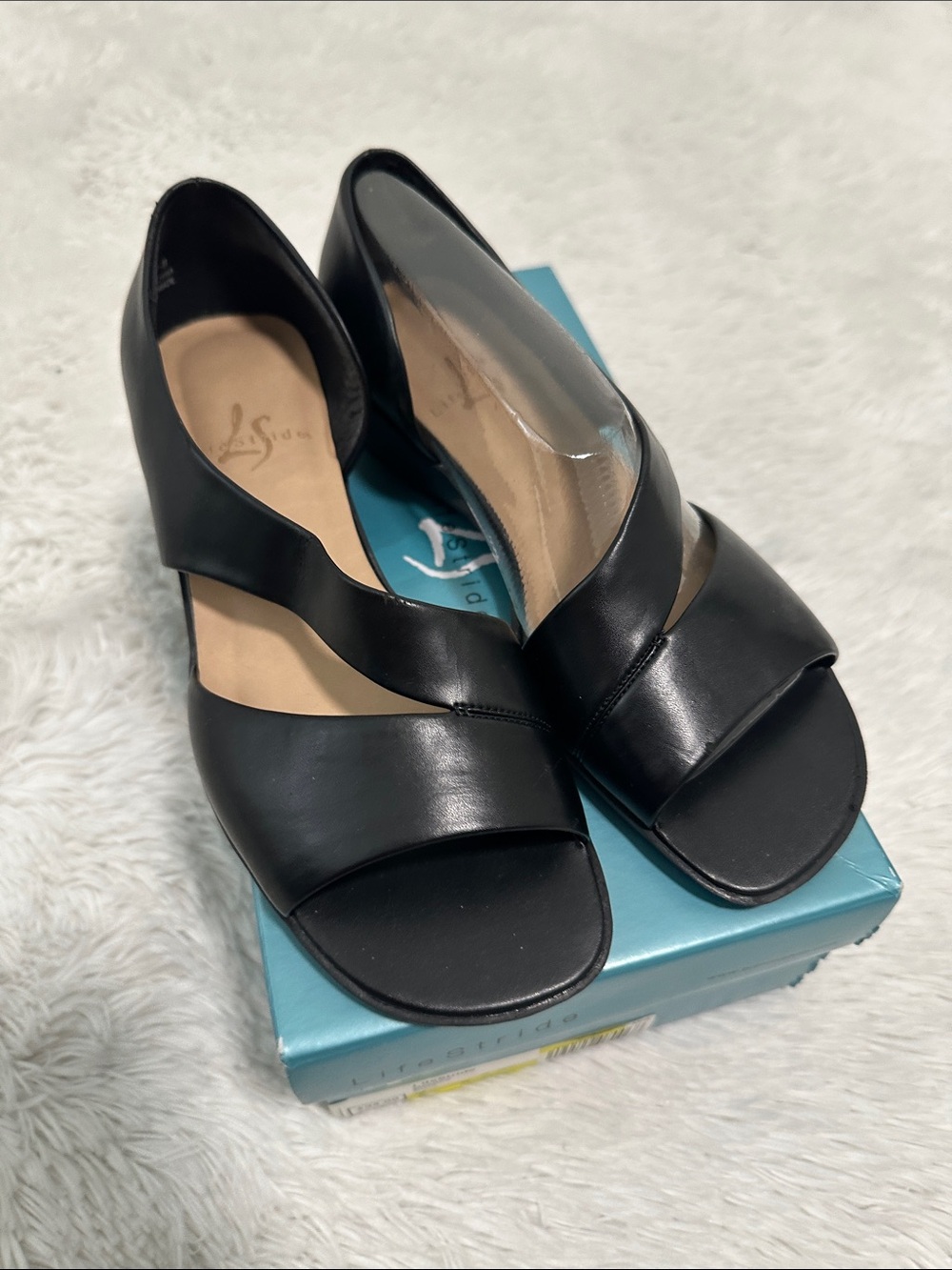 🥕 NWT Lifestride Meadow Sandal 7 Wide Width